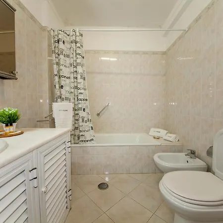 B30 - Apartment T2 In Alvor Apartman *